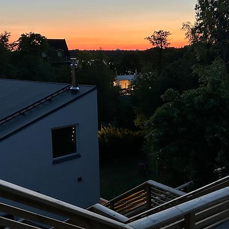 Modern Villa Close To Beach Trangsund 外观 照片