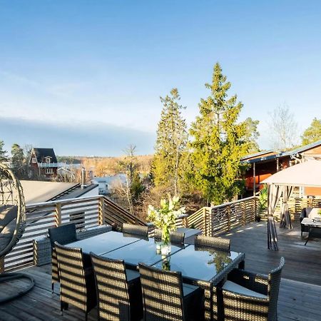 Modern Villa Close To Beach Trangsund 外观 照片