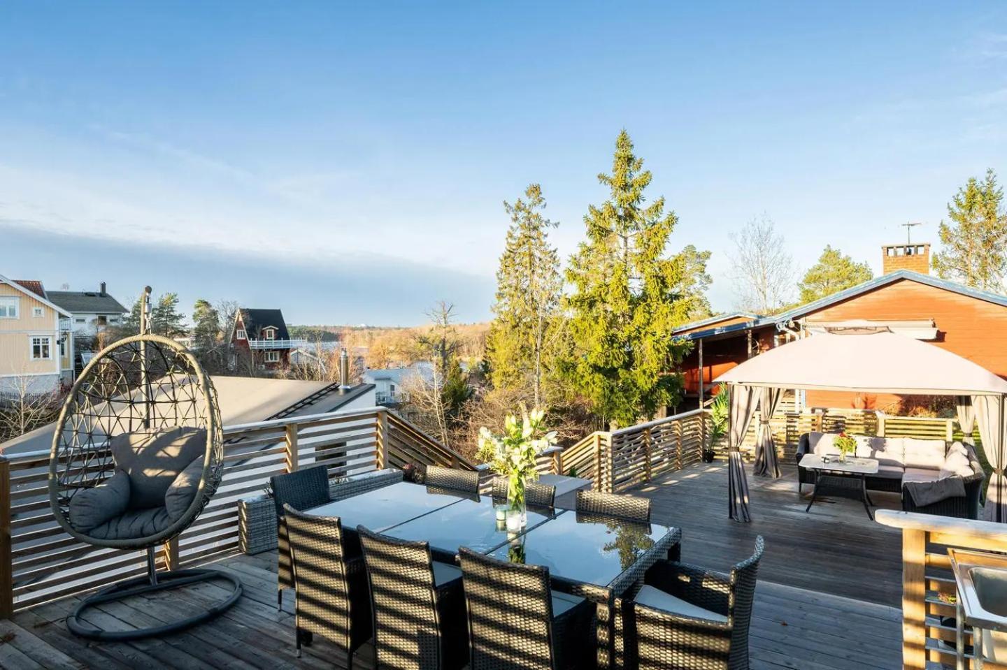Modern Villa Close To Beach Trangsund 外观 照片